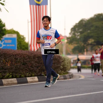 Runner Photo 4705906