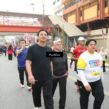 Runner Photo 4705909