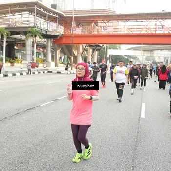 Runner Photo 4705913
