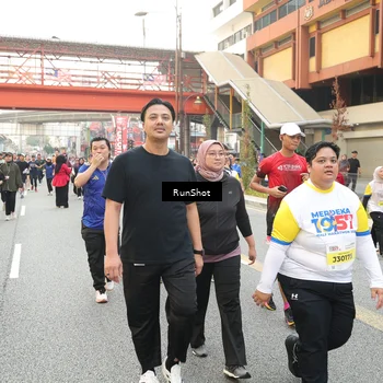 Runner Photo 4705957