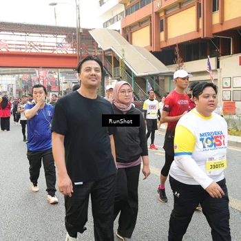 Runner Photo 4705974