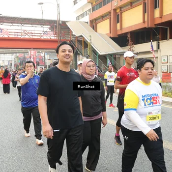 Runner Photo 4705999