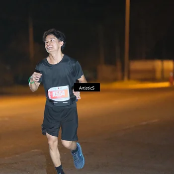 Runner Photo 4706080
