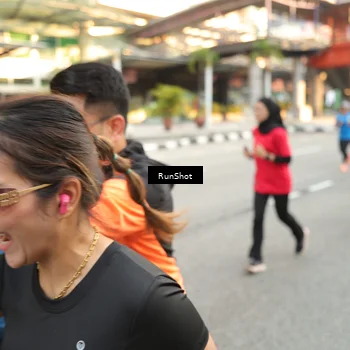 Runner Photo 4706115