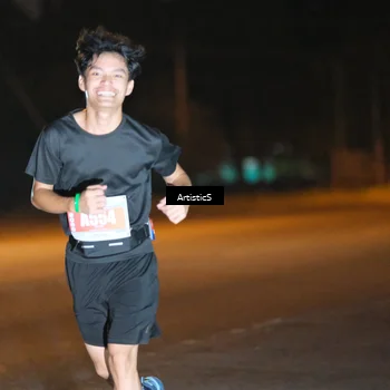 Runner Photo 4706175