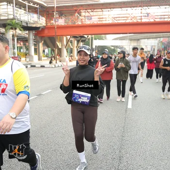 Runner Photo 4706206