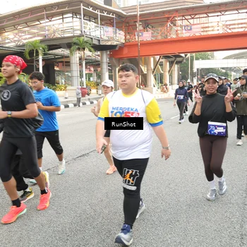 Runner Photo 4706207