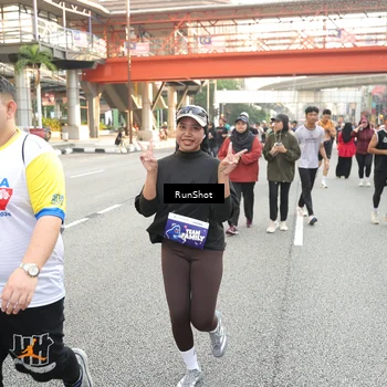 Runner Photo 4706210