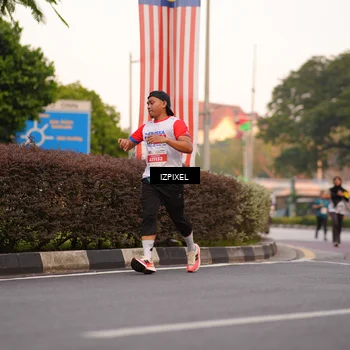 Runner Photo 4706224