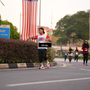 Runner Photo 4706225