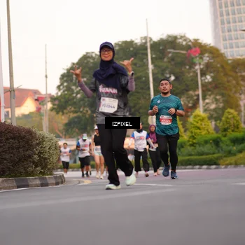 Runner Photo 4706248