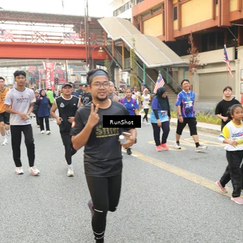 Runner Photo 4706291