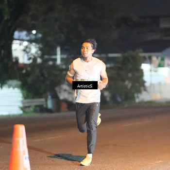 Runner Photo 4706329