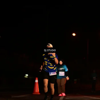Runner Photo 4706342