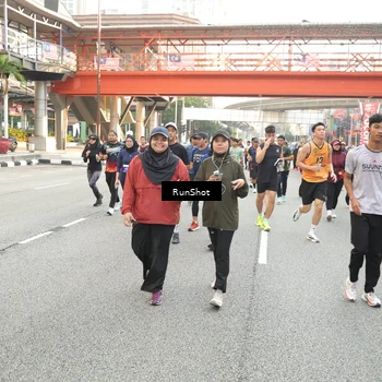 Runner Photo 4706356