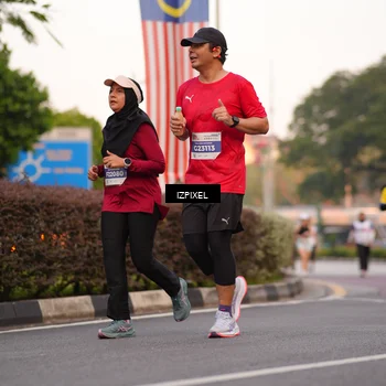 Runner Photo 4706370