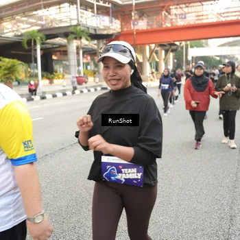 Runner Photo 4706375