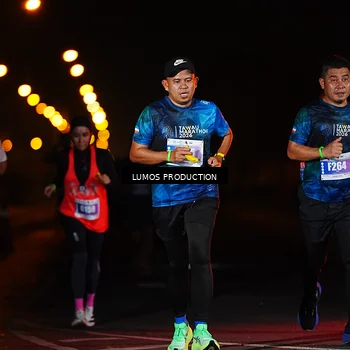 Runner Photo 4706412