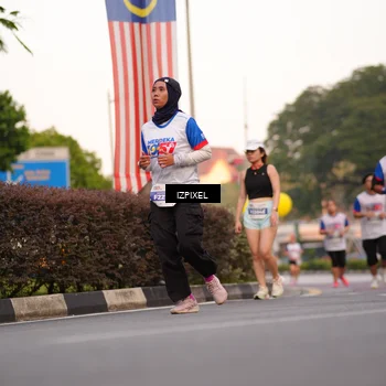 Runner Photo 4706414