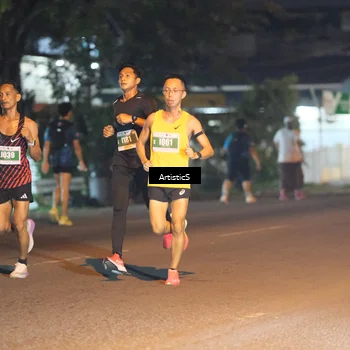 Runner Photo 4706424