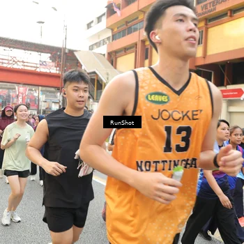 Runner Photo 4706446