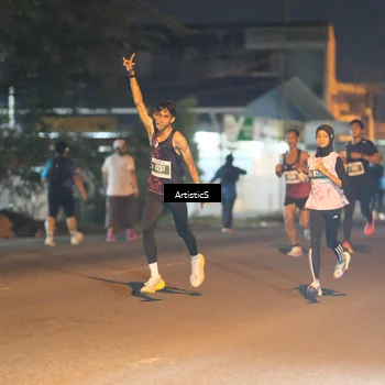 Runner Photo 4706489