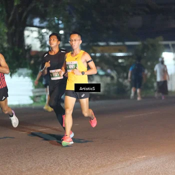Runner Photo 4706503