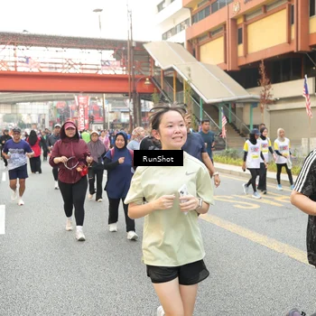 Runner Photo 4706505
