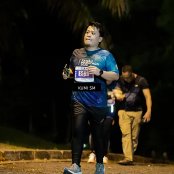 Runner Photo 4706509