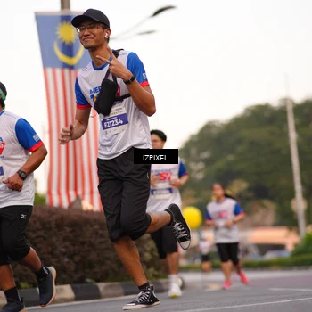 Runner Photo 4706511
