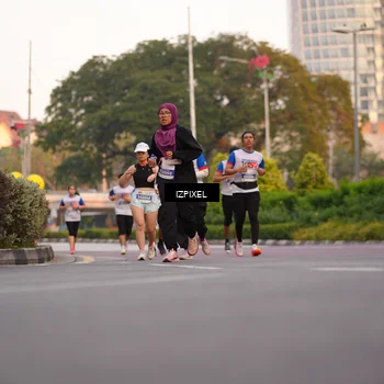 Runner Photo 4706516