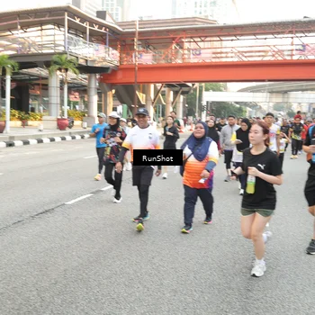 Runner Photo 4706520