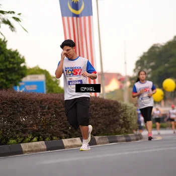 Runner Photo 4706541