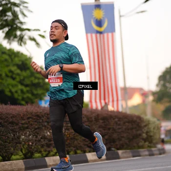 Runner Photo 4706546