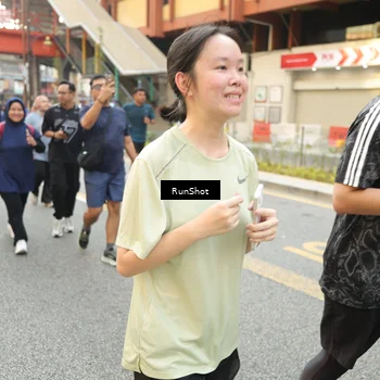 Runner Photo 4706552