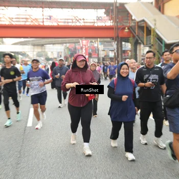 Runner Photo 4706557