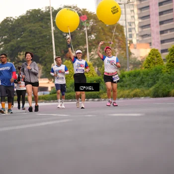 Runner Photo 4706576