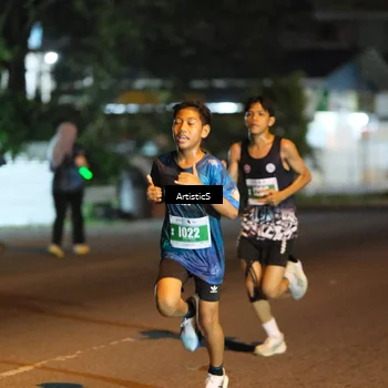 Runner Photo 4706586
