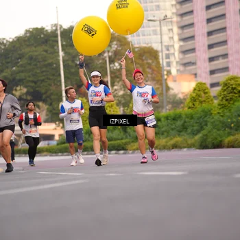 Runner Photo 4706604