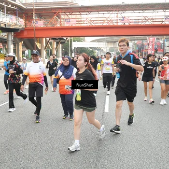 Runner Photo 4706605