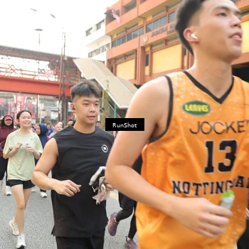 Runner Photo 4706608