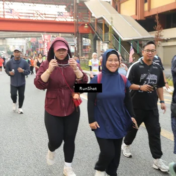 Runner Photo 4706648