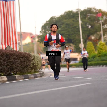 Runner Photo 4706670