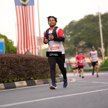 Runner Photo 4706675