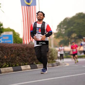 Runner Photo 4706695