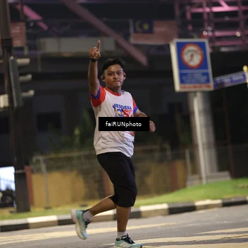 Runner Photo 4706707