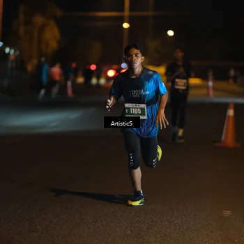 Runner Photo 4706709