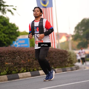Runner Photo 4706713