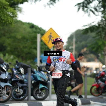 Runner Photo 4706716