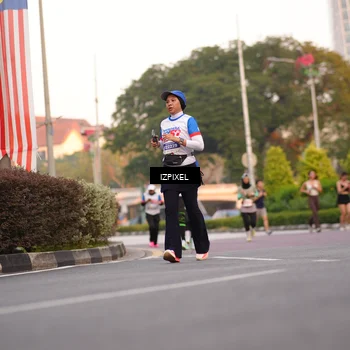 Runner Photo 4706734